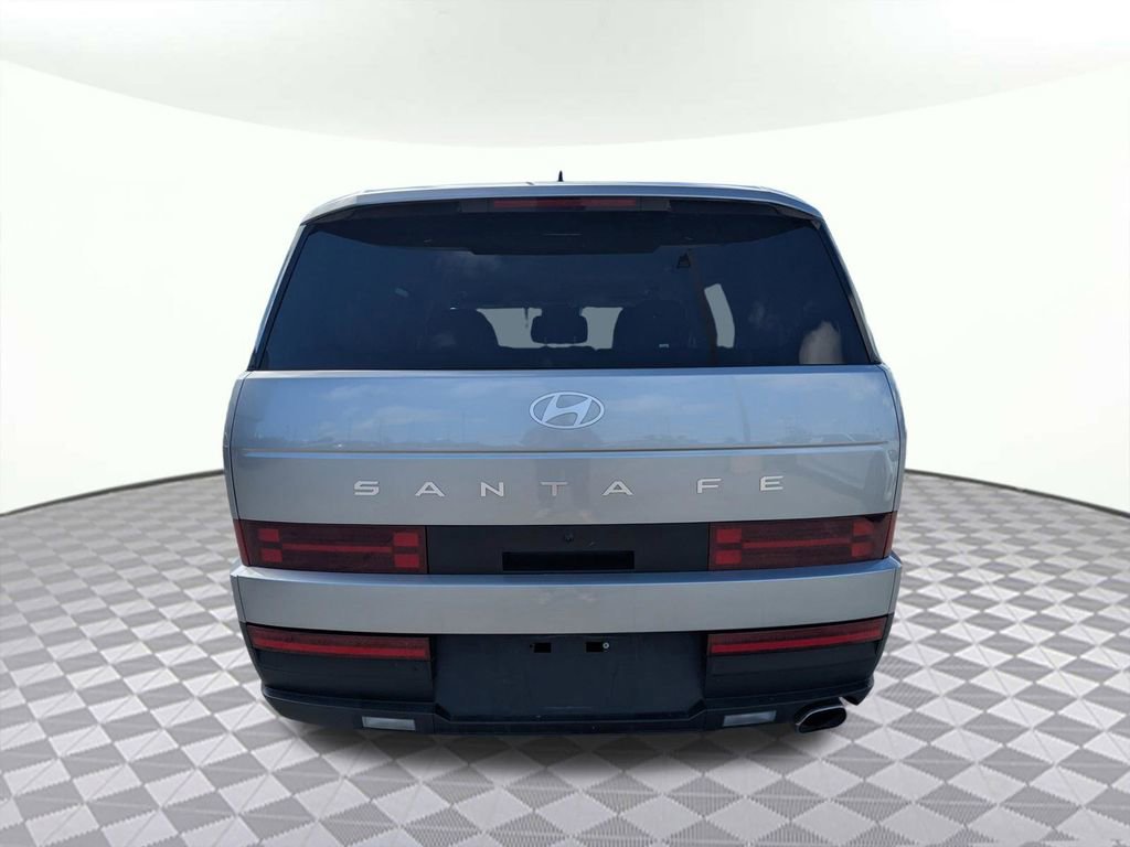 Used 2024 Hyundai Santa Fe SE image 4