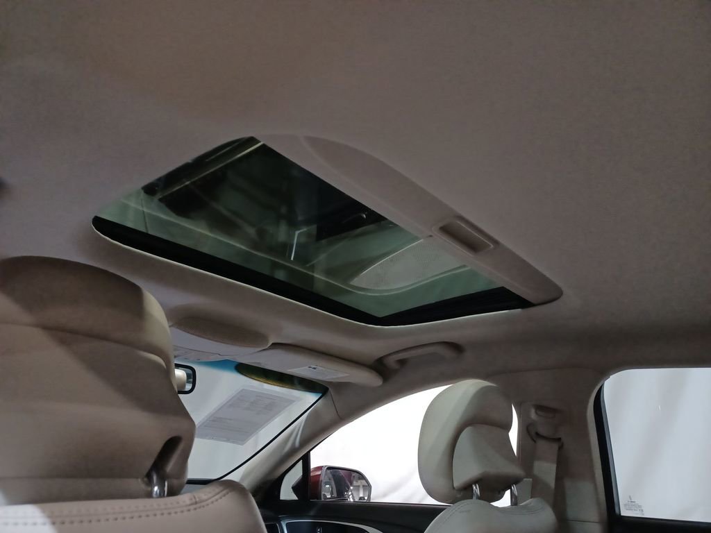 Used 2017 Lincoln MKZ Reserve w/ Climate Package image 16