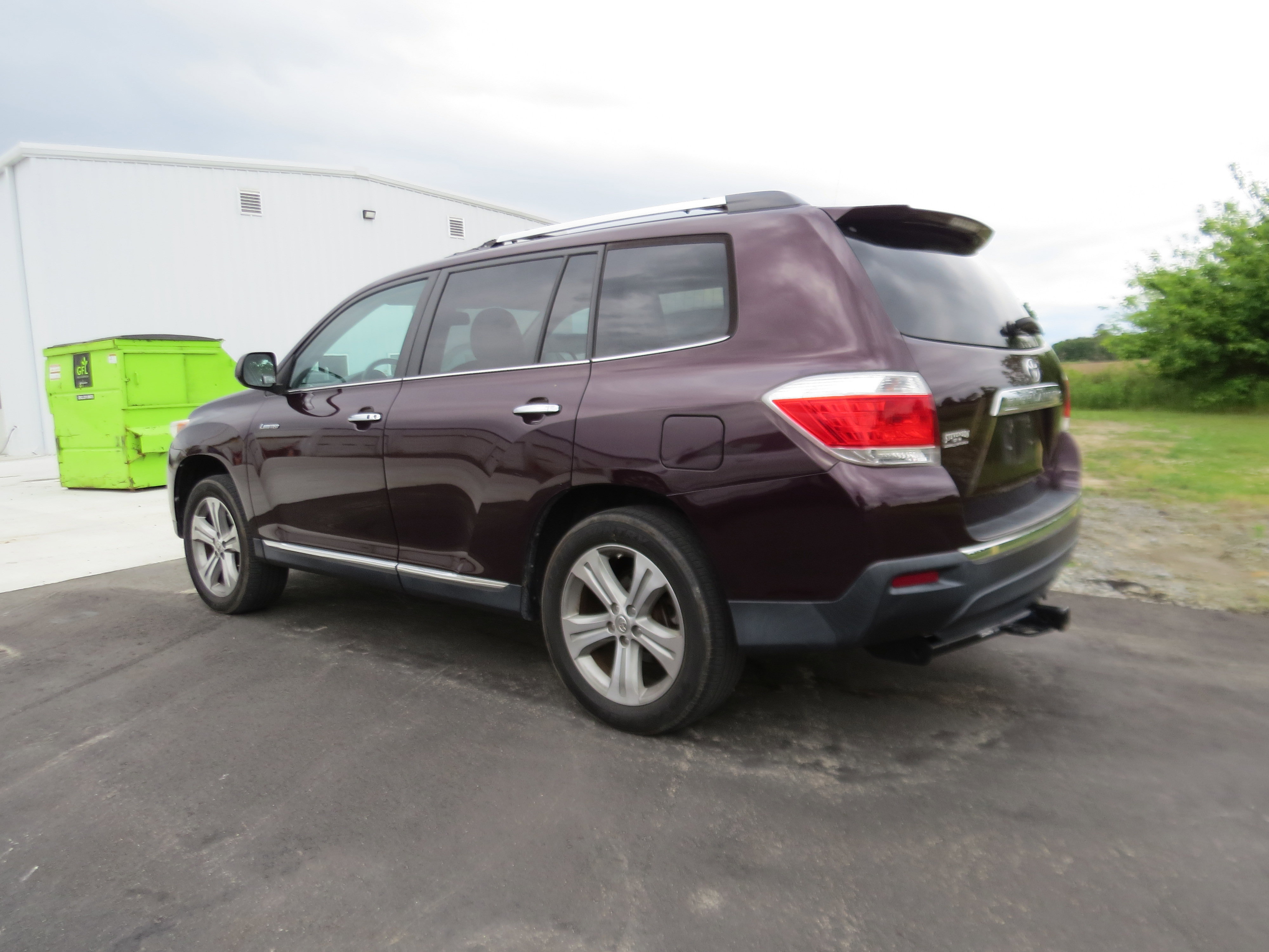 Used 2013 Toyota Highlander Limited FWD image 6