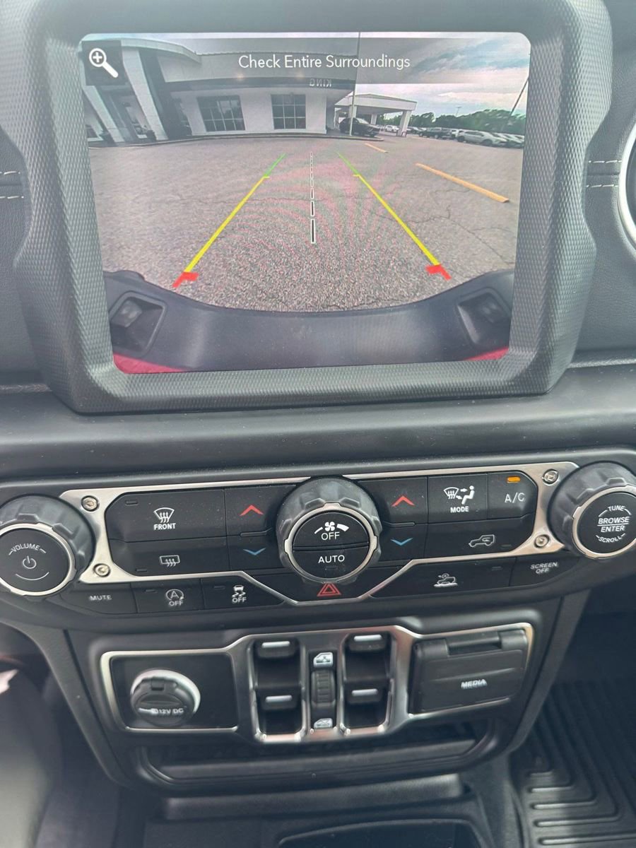 Used 2022 Jeep Gladiator Overland w/ Popular Equipment Package AWD/4WD image 15