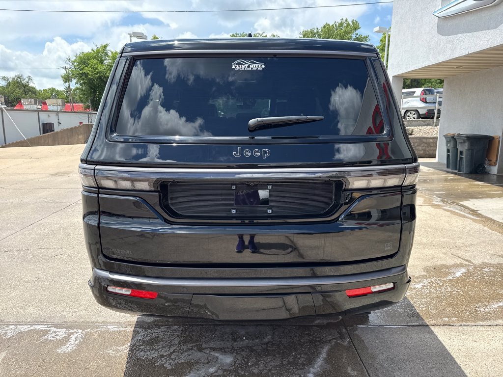 New 2026 Jeep Grand Wagoneer L 4WD image 5