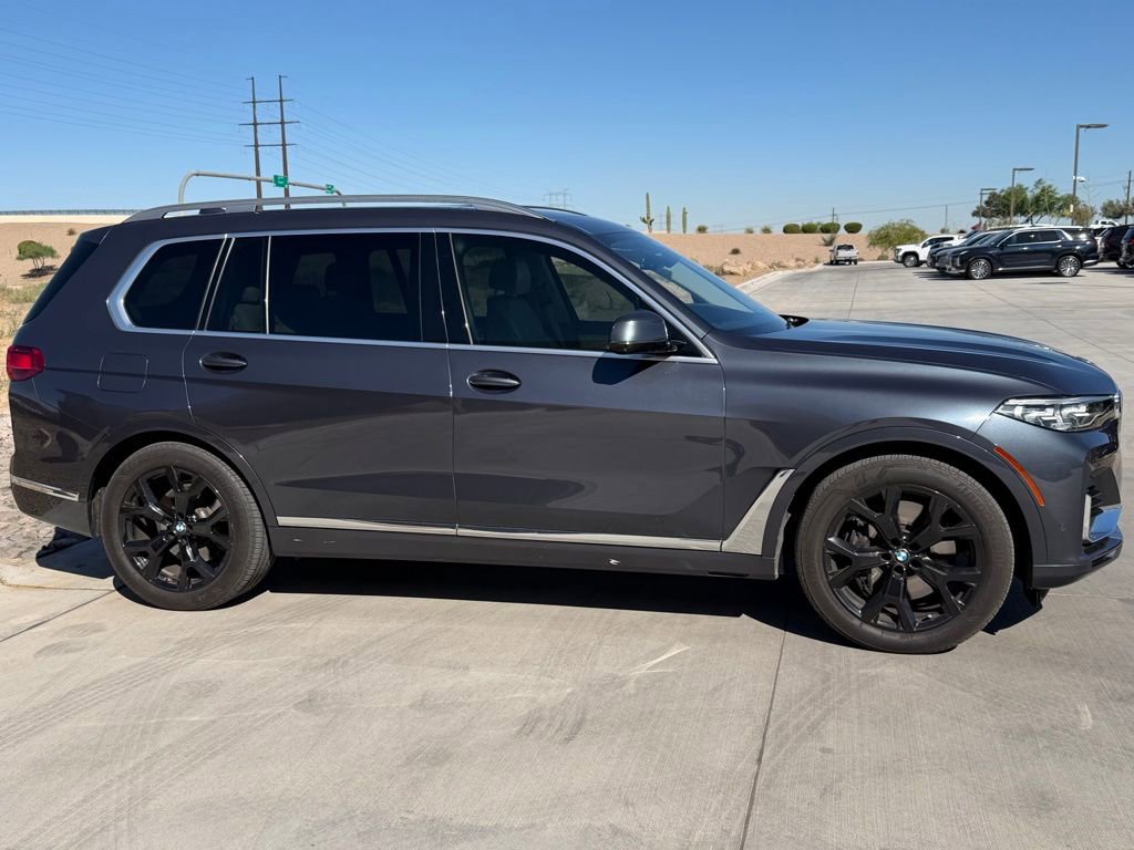 Used 2021 BMW X7 xDrive40i w/ Dynamic Handling Package image 5