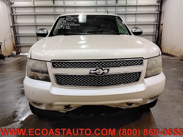 Used 2009 Chevrolet Suburban LTZ AWD/4WD image 7