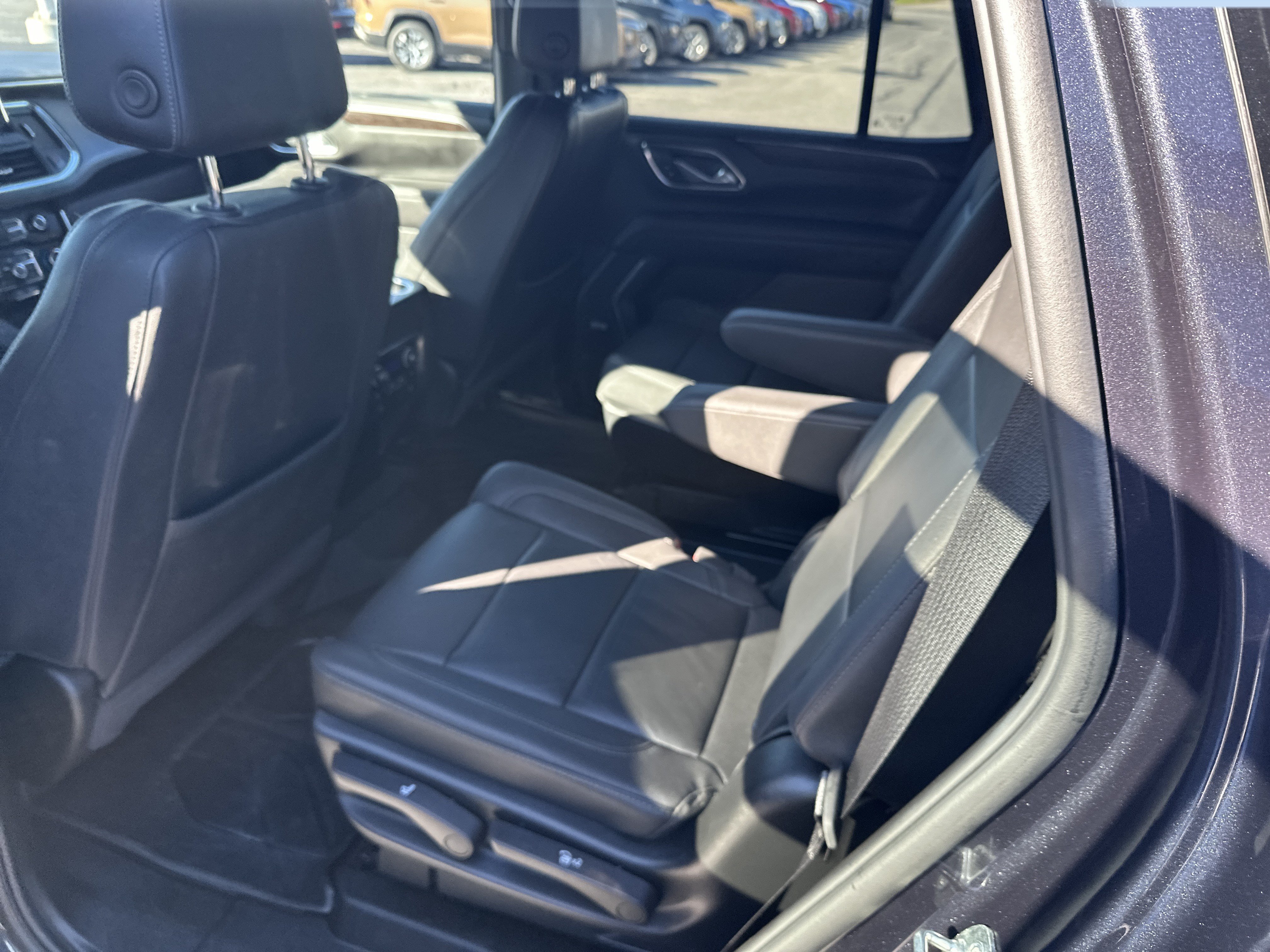 Certified 2023 Chevrolet Tahoe LT w/ Luxury Package AWD/4WD image 8