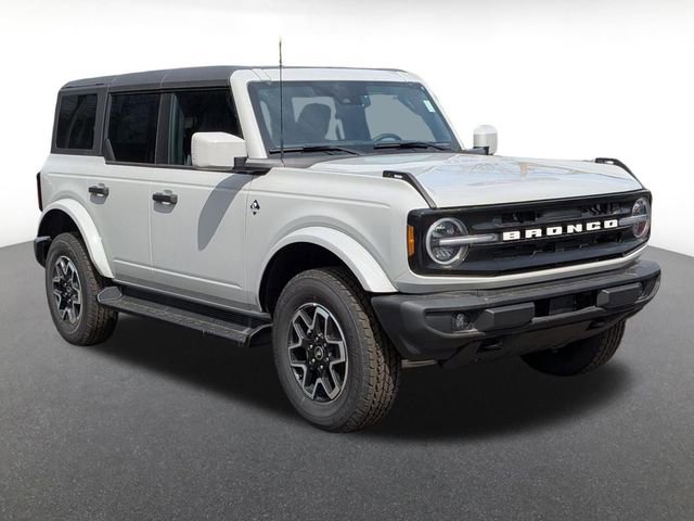 New 2026 Ford Bronco Outer Banks