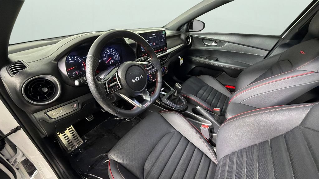 Used 2023 Kia Forte GT FWD image 18