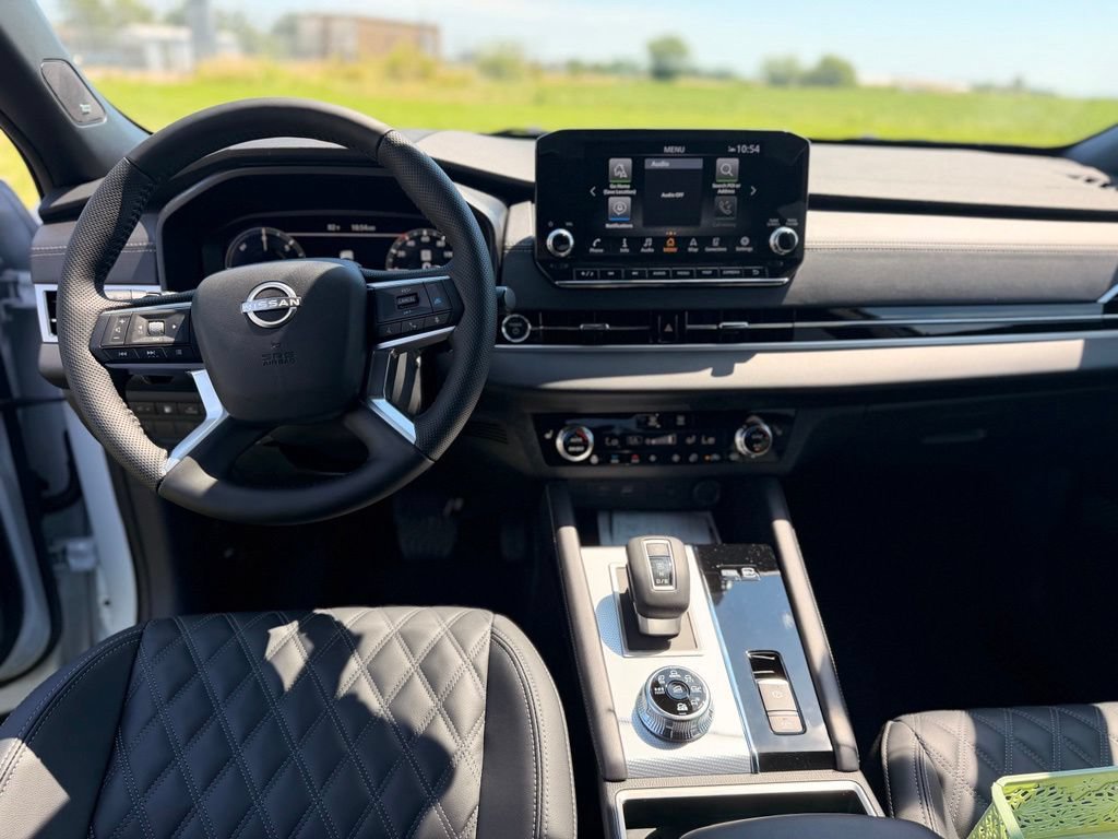New 2026 Nissan Rogue Platinum AWD/4WD image 12