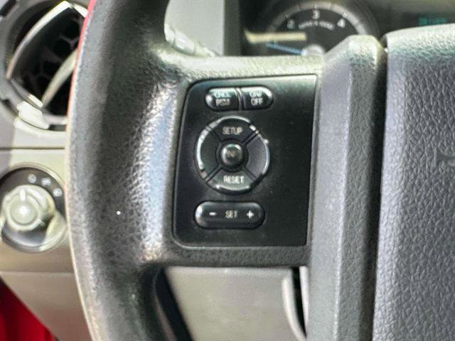 Used 2014 Ford F550 4x4 Regular Cab Super Duty image 14