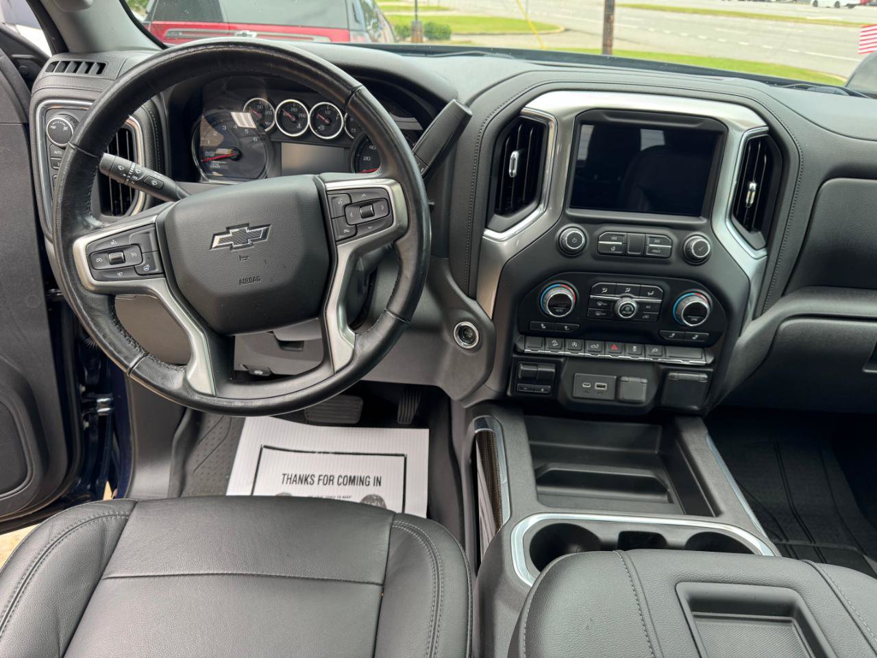 Used 2019 Chevrolet Silverado 1500 RST AWD/4WD image 18