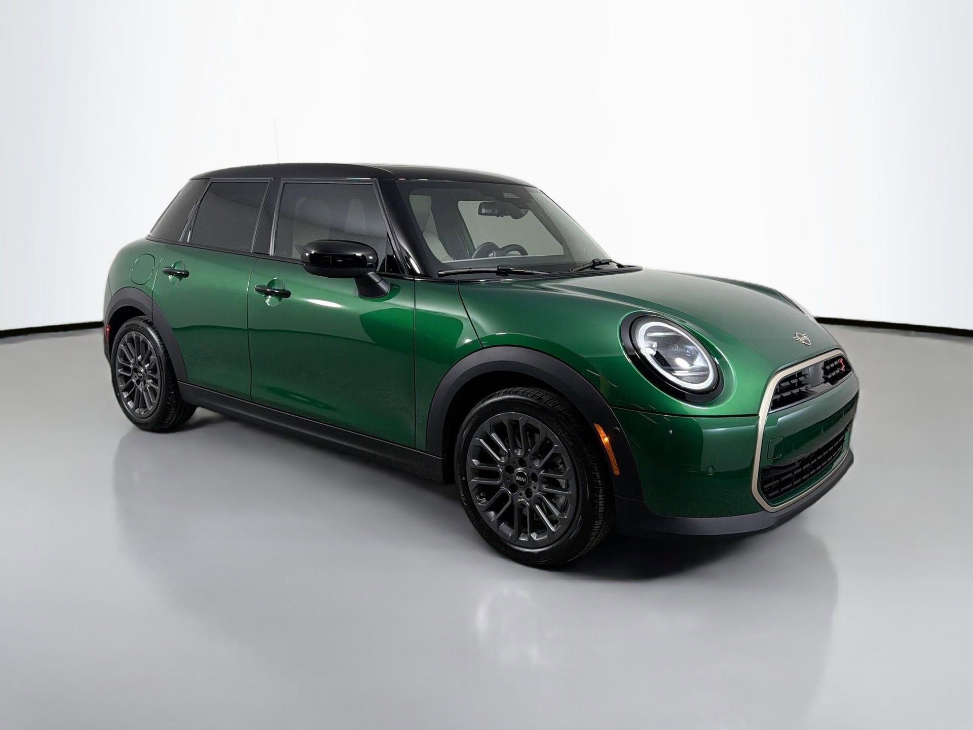 New 2026 MINI Cooper S image 3
