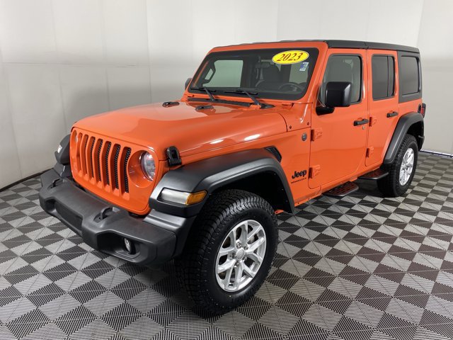 Used 2023 Jeep Wrangler Unlimited Sport AWD/4WD image 10