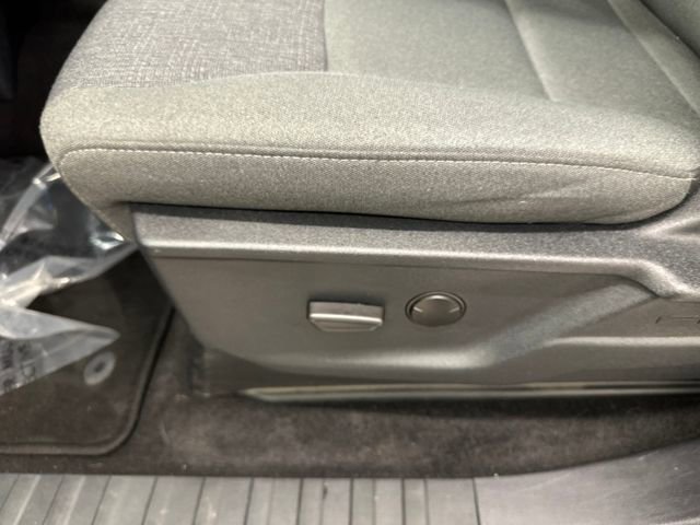 Certified 2025 Ford F150 XLT w/ Equipment Group 301A Standard AWD/4WD image 29