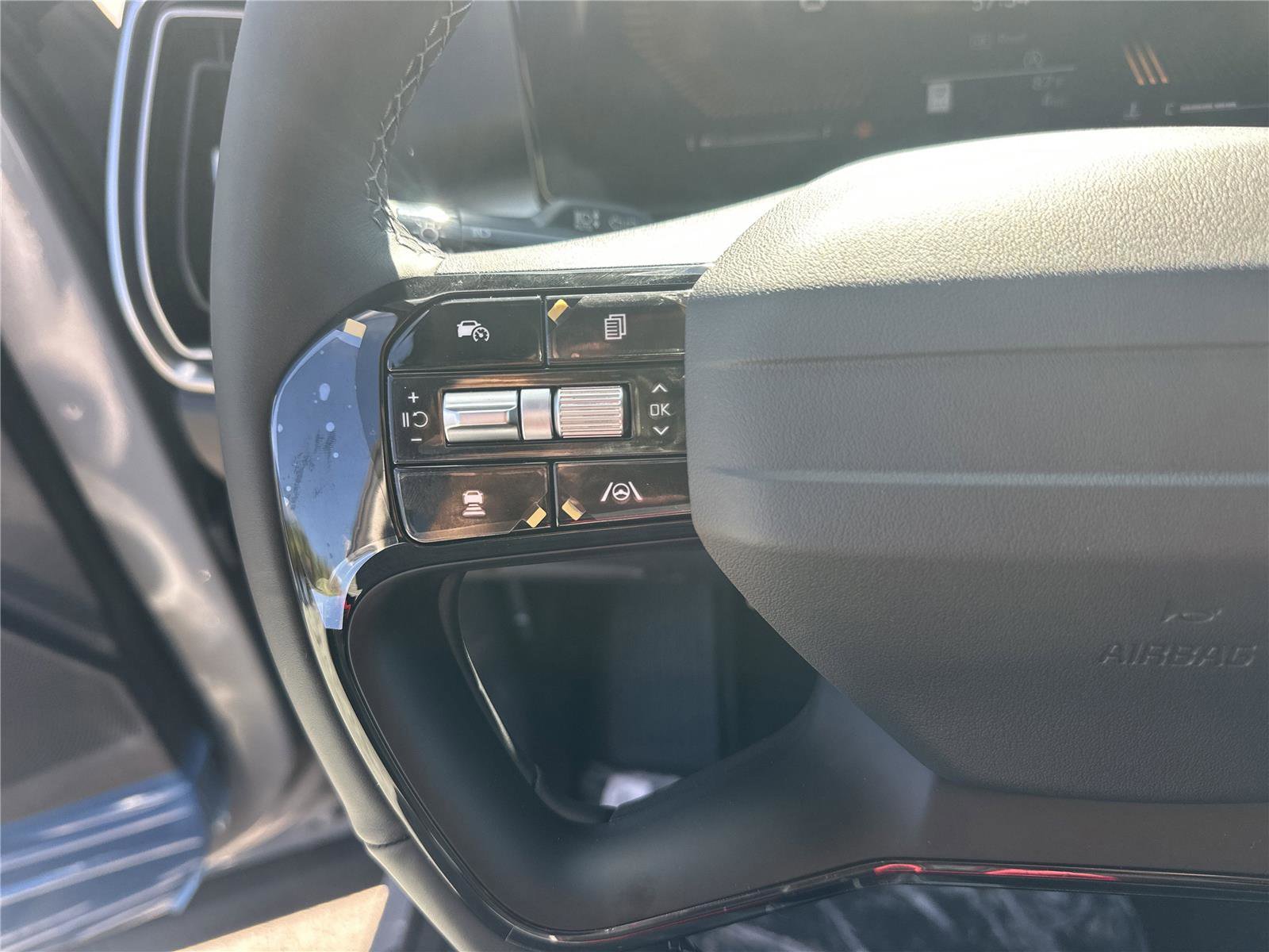 New 2026 Kia Sorento S image 10
