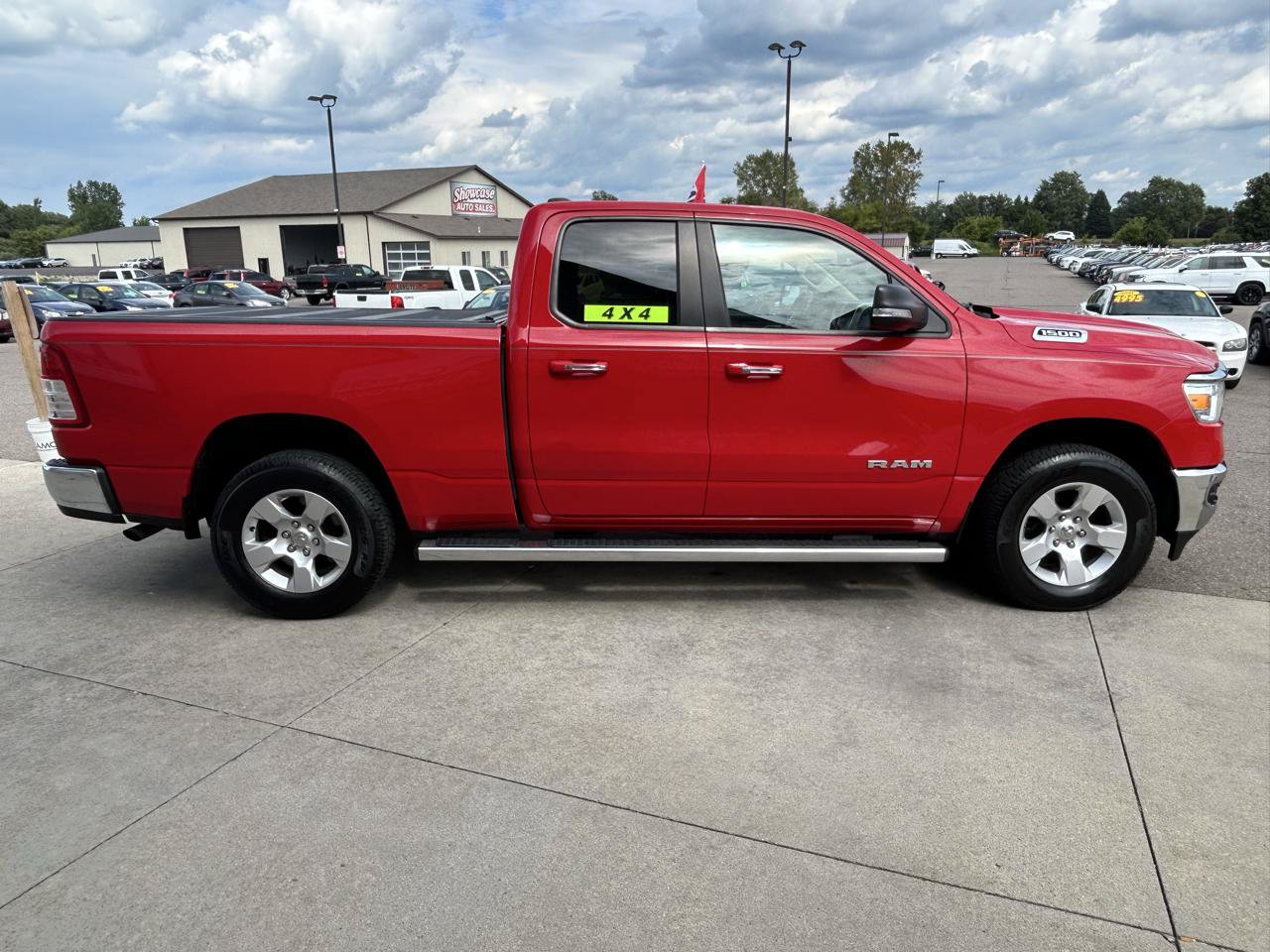 Used 2020 RAM 1500 Big Horn AWD/4WD image 4