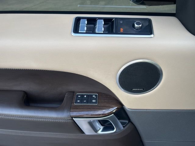 Used 2018 Land Rover Range Rover Sport HSE image 17
