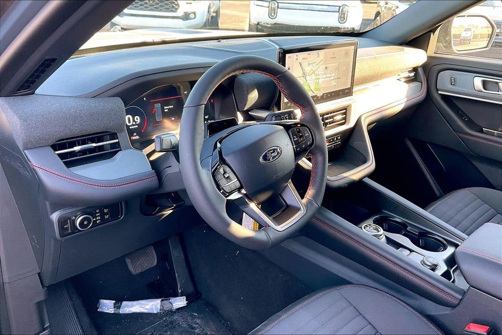 New 2026 Ford Explorer ST-Line w/ ST-Line Street Pack image 6