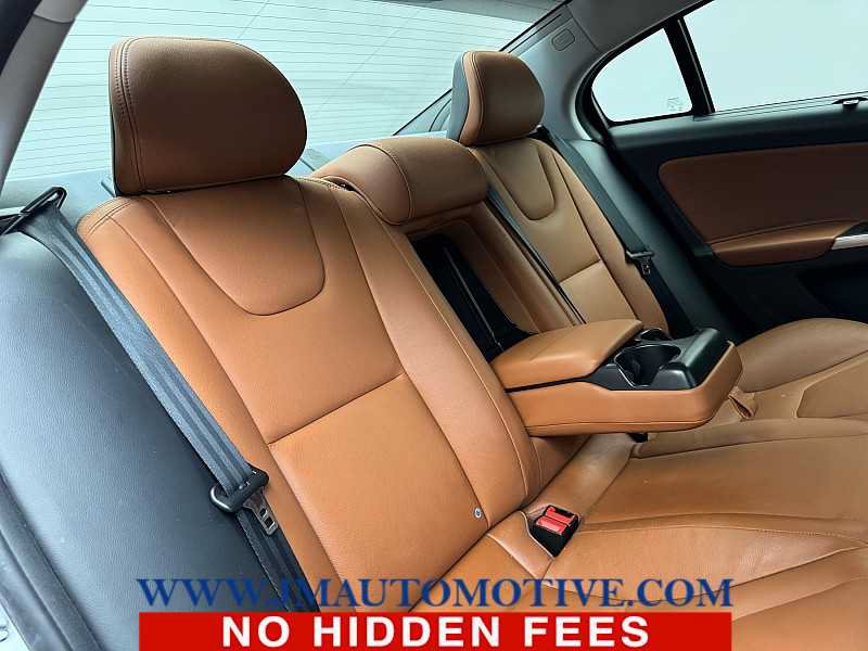 Used 2018 Volvo S60 T5 Inscription Platinum AWD/4WD image 19