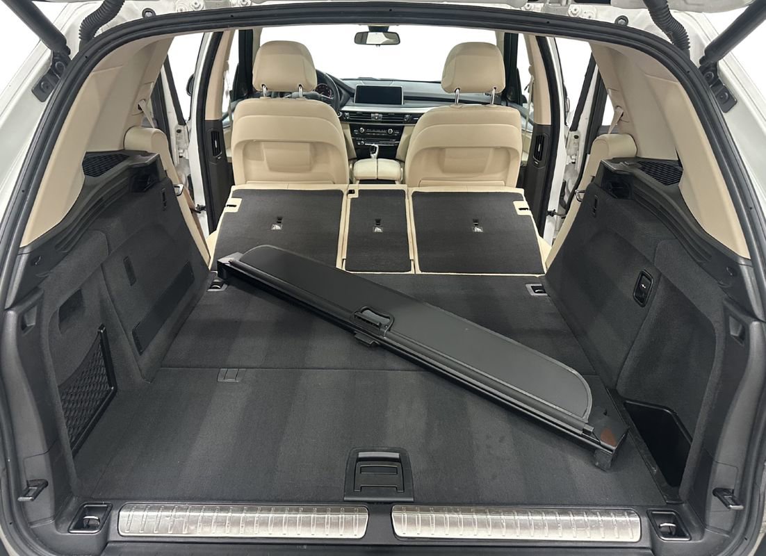 Used 2016 BMW X5 xDrive40e image 15