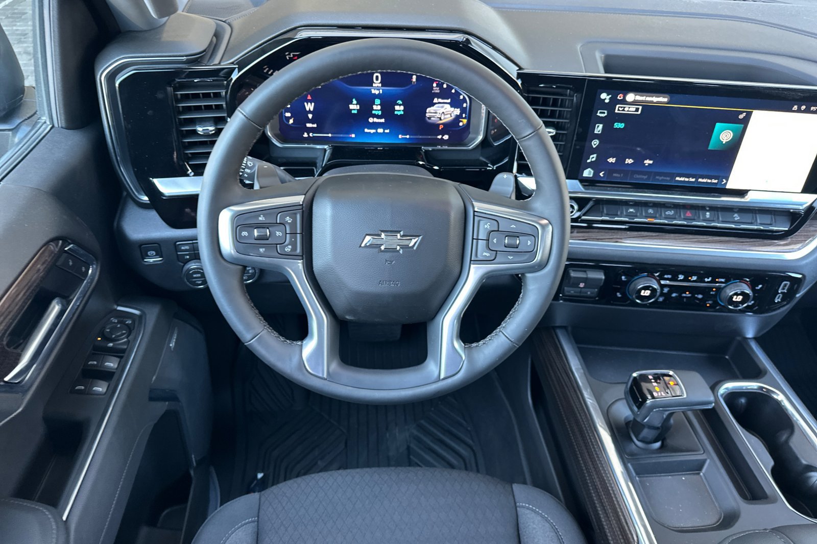 New 2026 Chevrolet Silverado 1500 RST w/ Dark Appearance Package AWD/4WD image 15