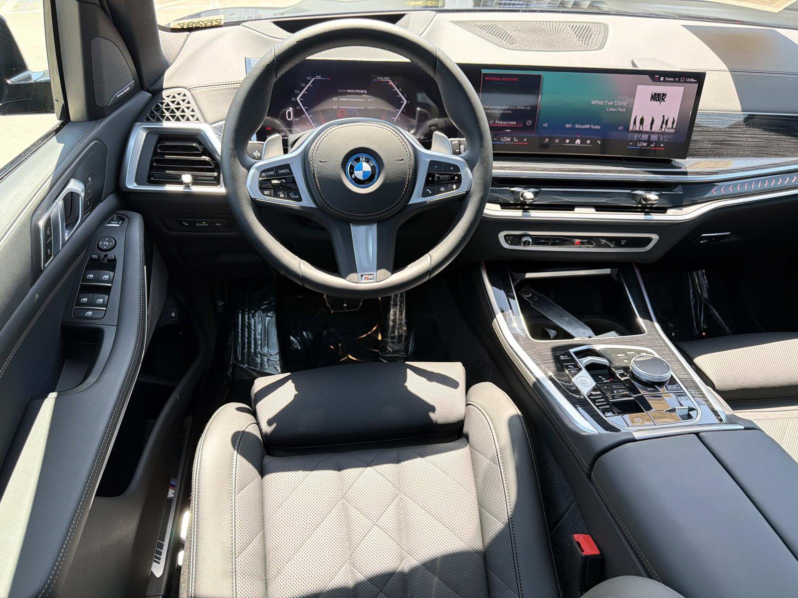 Used 2026 BMW X5 xDrive50e w/ M Sport Package AWD/4WD image 12