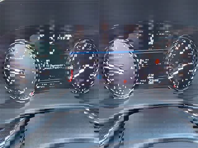 Used 2023 Buick Envision Essence image 31