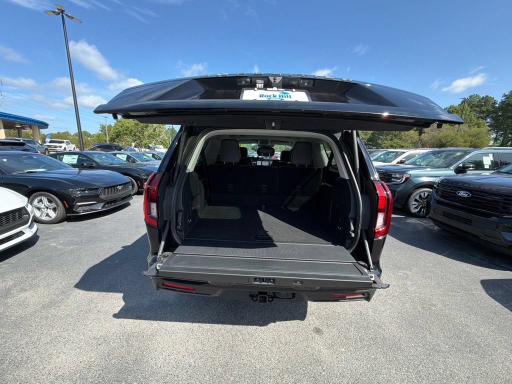 New 2026 Ford Expedition Max Active AWD/4WD image 25