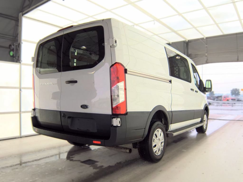Used 2025 Ford Transit 250 Low Roof w/ Exterior Upgrade Package RWD image 6