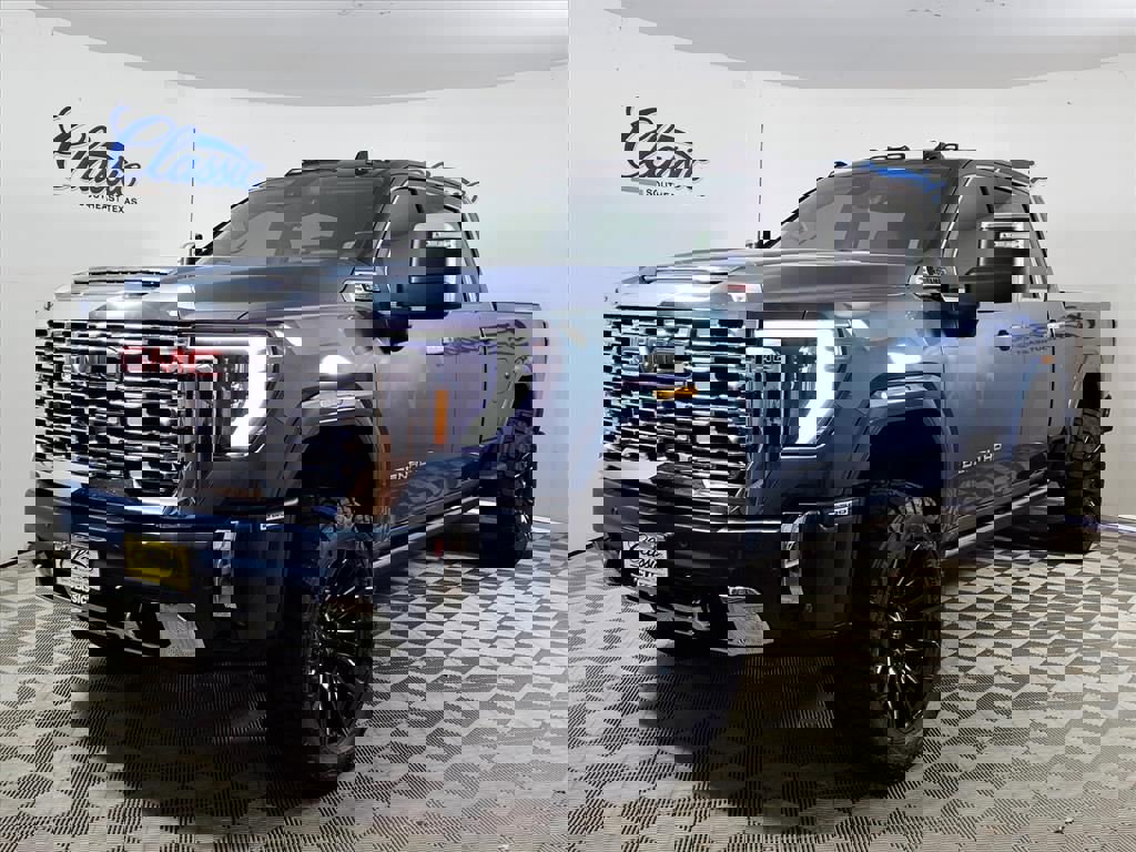 New 2026 GMC Sierra 2500 Denali w/ Denali Reserve Package image 15