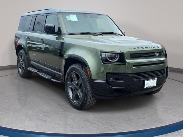 New 2026 Land Rover Defender 130 X-Dynamic SE image 3