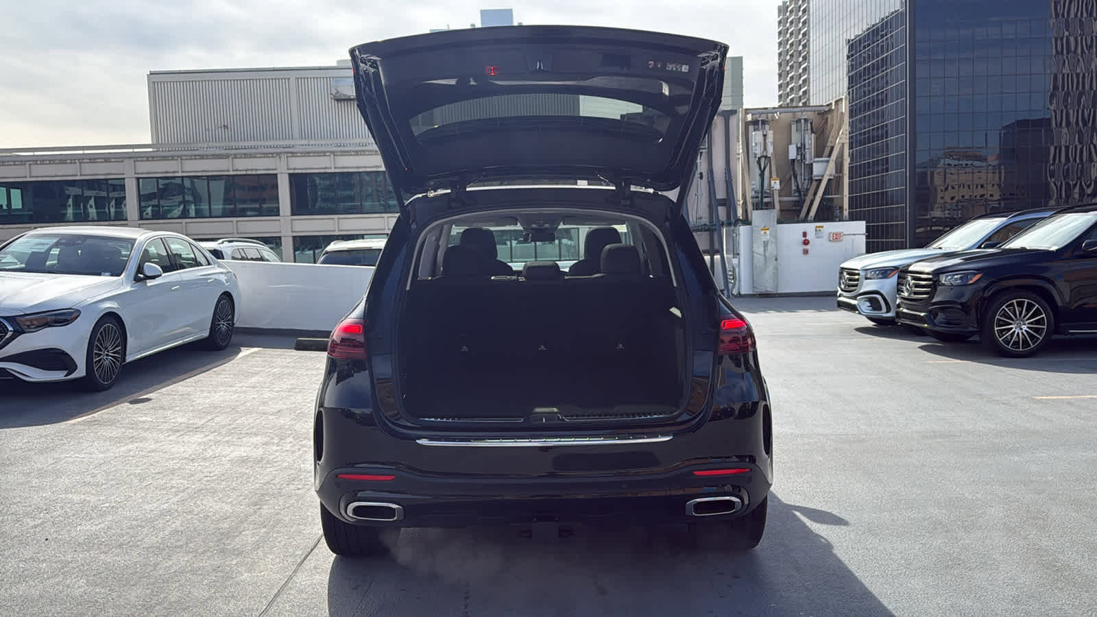 New 2026 Mercedes-Benz GLE 350 4MATIC image 9