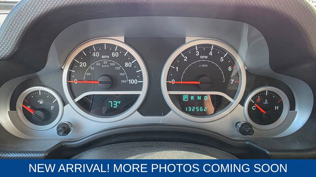 Used 2010 Jeep Wrangler Unlimited Sport image 14