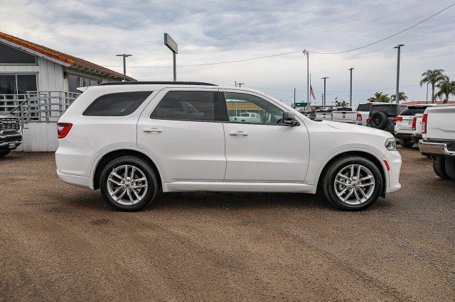 Used 2024 Dodge Durango GT RWD image 3
