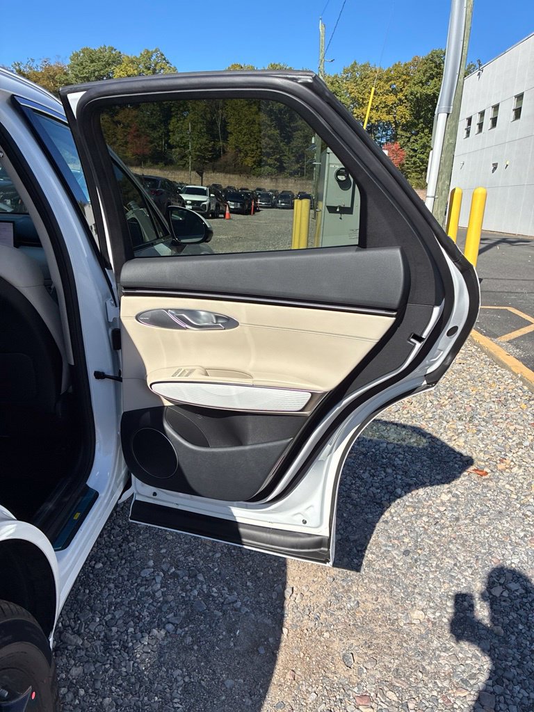New 2027 Genesis GV70 2.5T Advanced AWD/4WD image 20