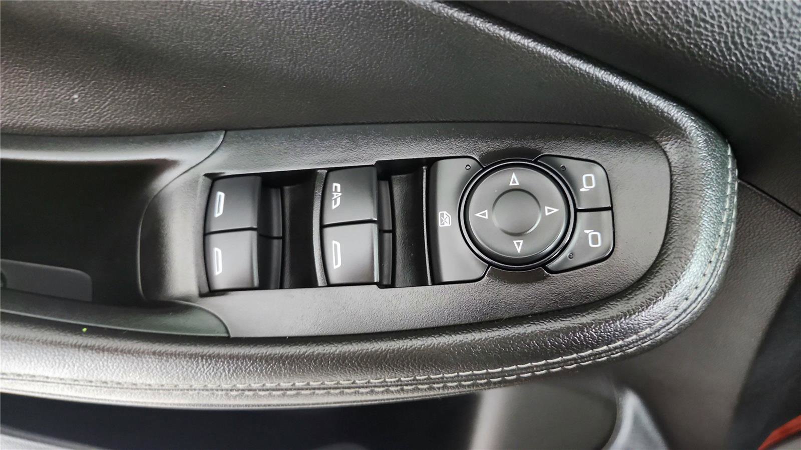 Used 2024 Buick Encore GX Sport Touring w/ Comfort Package image 16