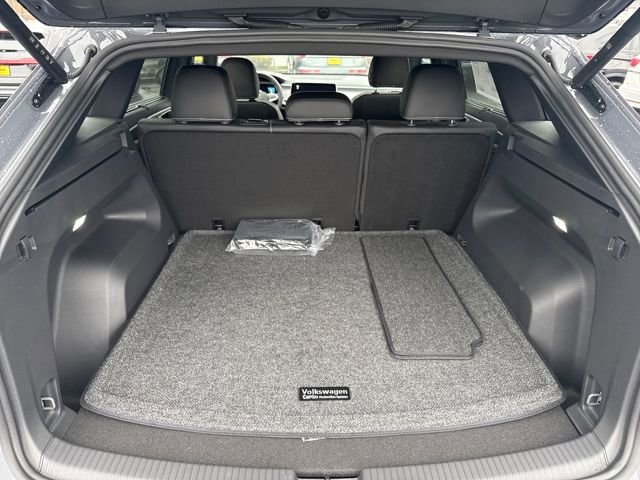 New 2026 Volkswagen Atlas Cross Sport SE AWD/4WD image 13