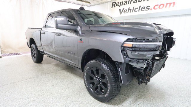 Used 2025 RAM 2500 Laramie AWD/4WD image 5