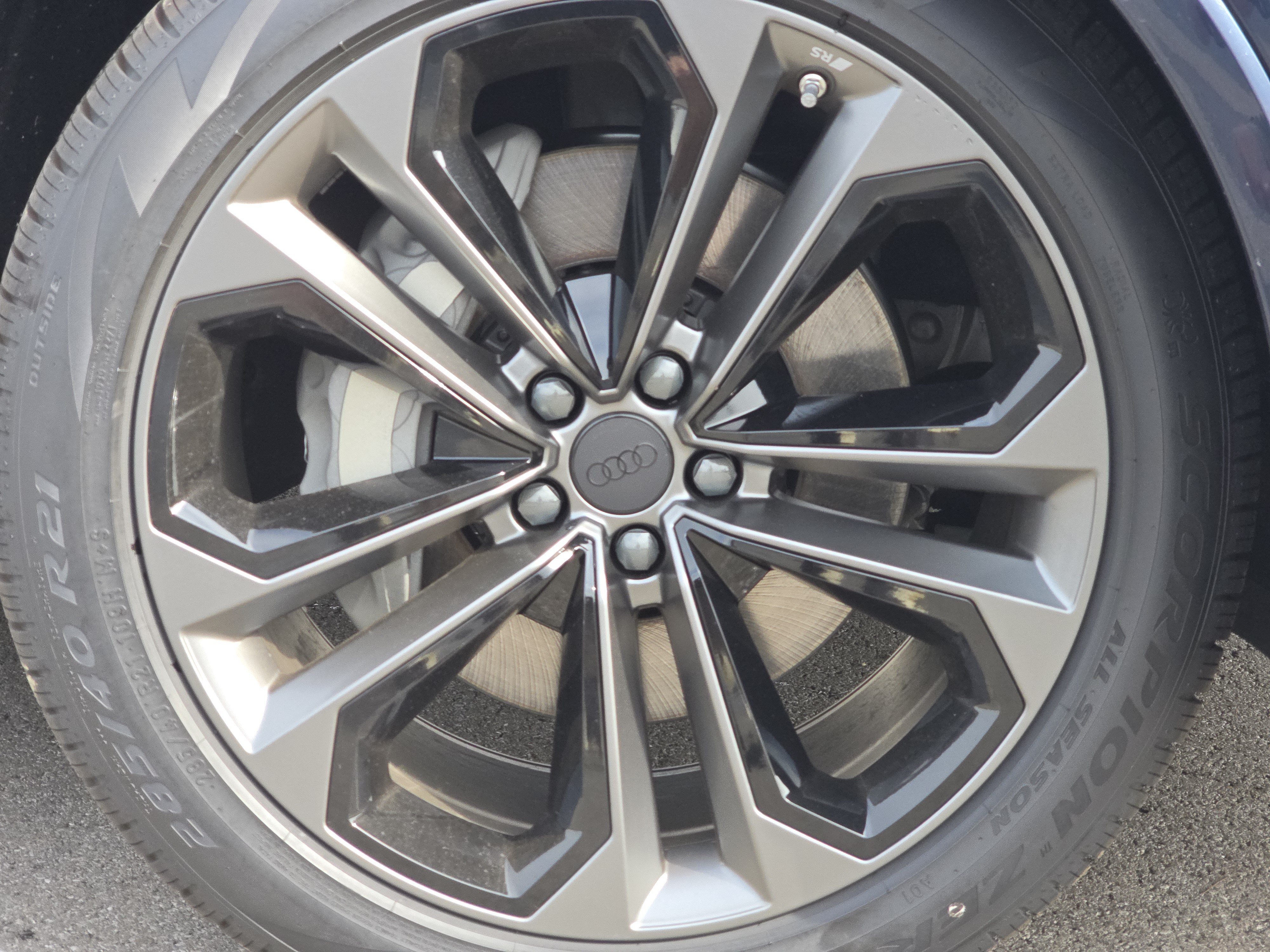 New 2026 Audi Q7 Premium Plus AWD/4WD image 15