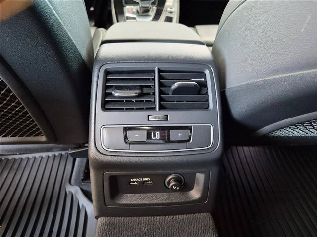 Used 2021 Audi A4 2.0T Premium Plus w/ Premium Plus Package AWD/4WD image 17