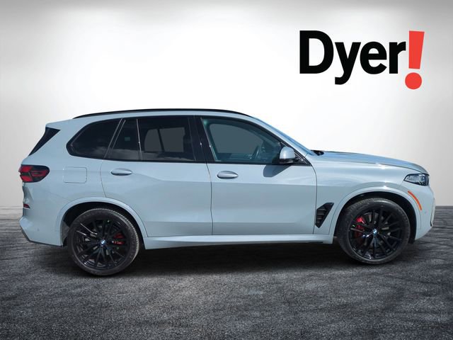 Used 2025 BMW X5 sDrive40i w/ M Sport Package image 2
