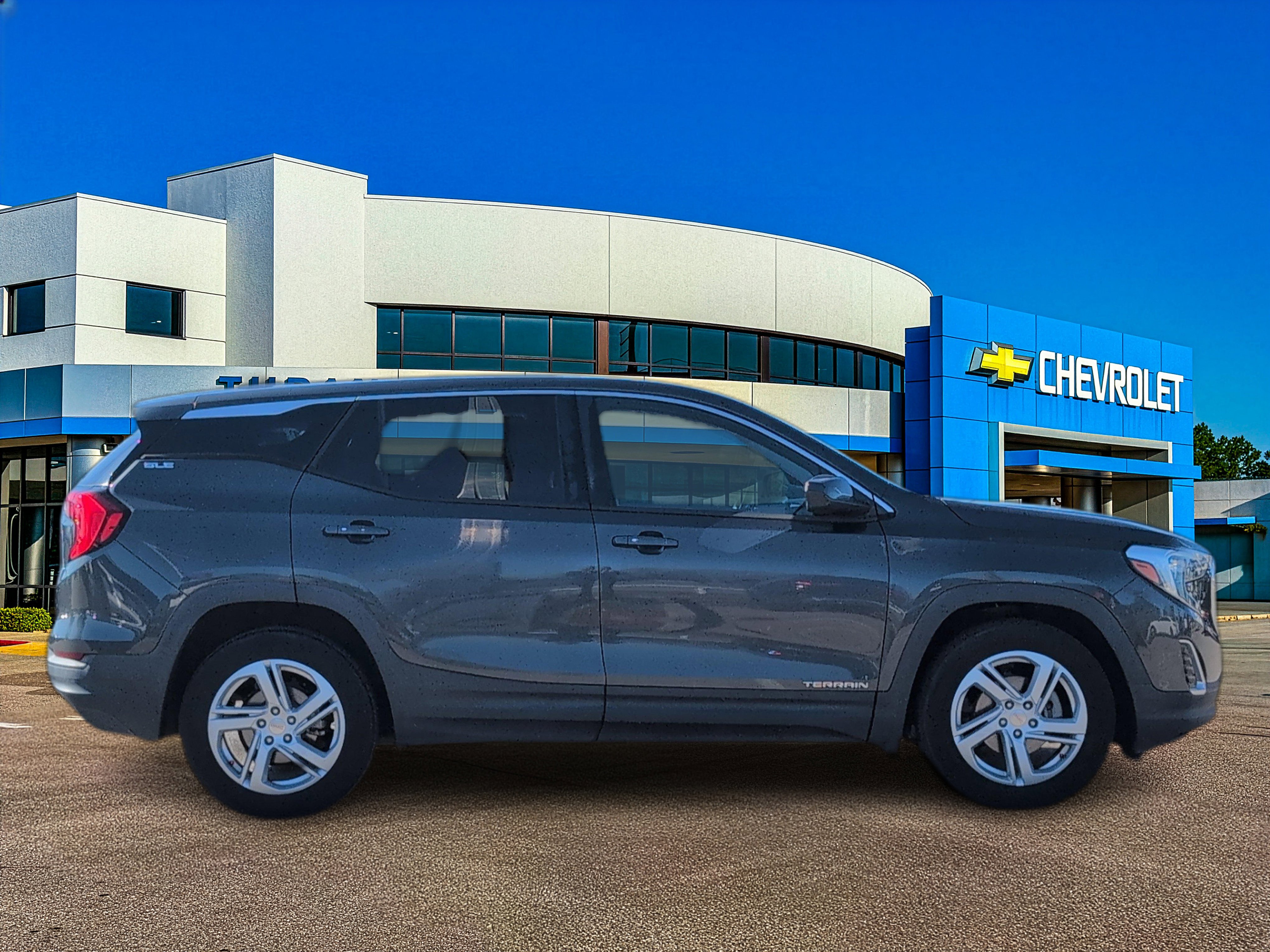 Used 2020 GMC Terrain SLE image 7