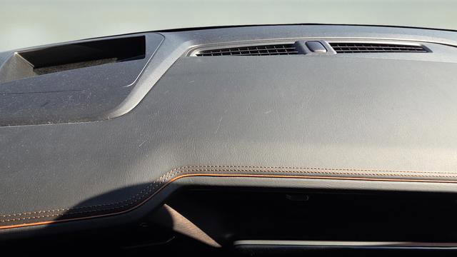 Used 2023 GMC Sierra 1500 AT4 w/ AT4 Premium Package image 11