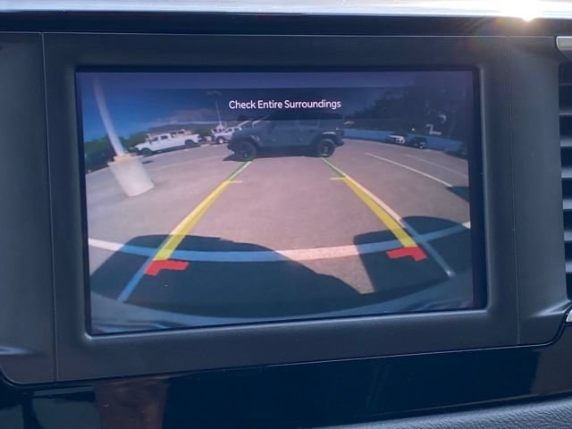 Used 2023 Chrysler Voyager LX FWD image 18
