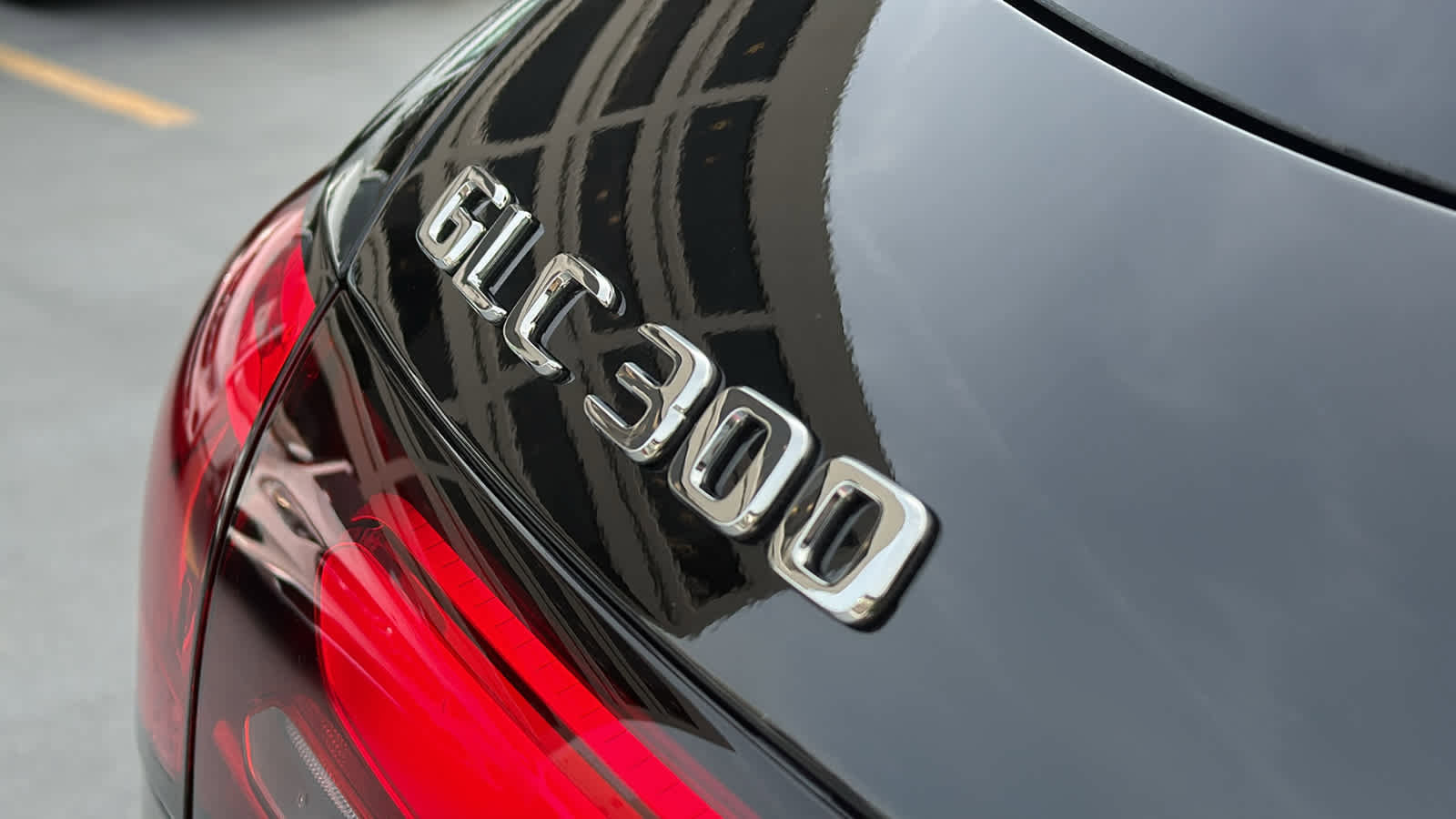 New 2026 Mercedes-Benz GLC 300 4MATIC image 11