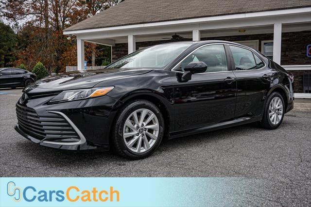 Used 2023 Toyota Camry LE image 12