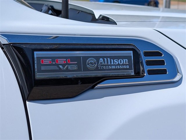 New 2026 GMC Sierra 2500 SLE image 7