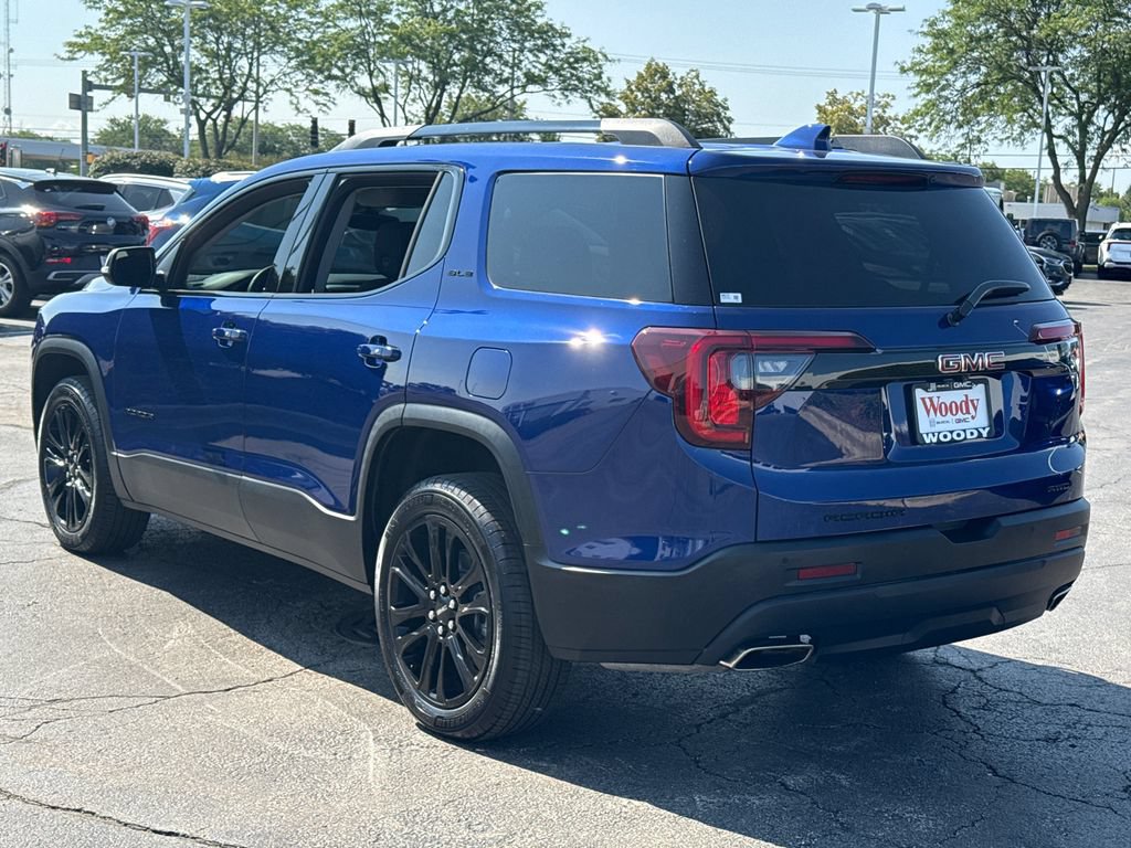 Certified 2023 GMC Acadia SLE w/ Elevation Edition AWD/4WD image 9