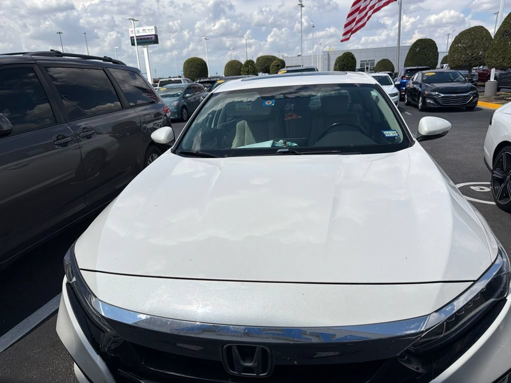 Used 2020 Honda Accord EX-L image 2
