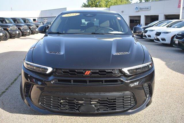 Used 2023 Dodge Hornet GT w/ GT Blacktop Package AWD/4WD image 10