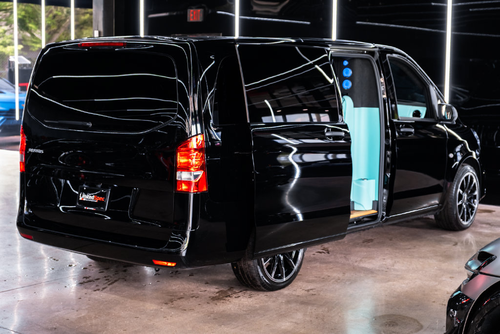 Used 2023 Mercedes-Benz Metris Passenger image 25