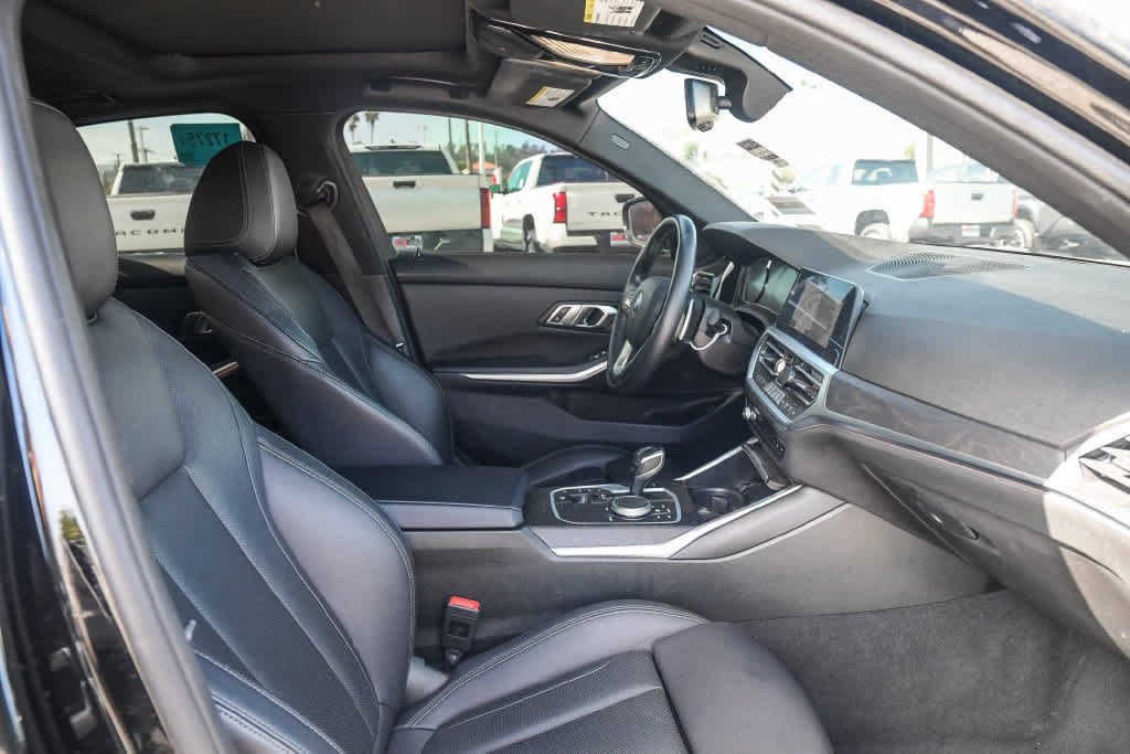 Used 2022 BMW 330i Sedan RWD image 11